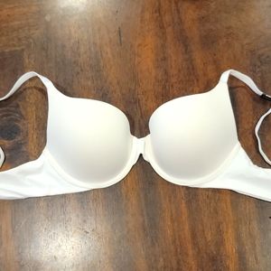 Victoria's Secret white push up bra in 34B